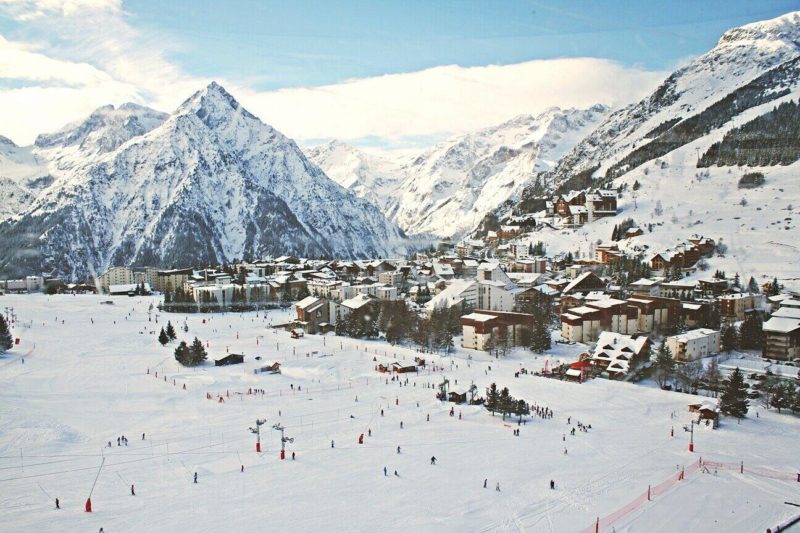 Best Ski Resorts For Beginners Europe & North America