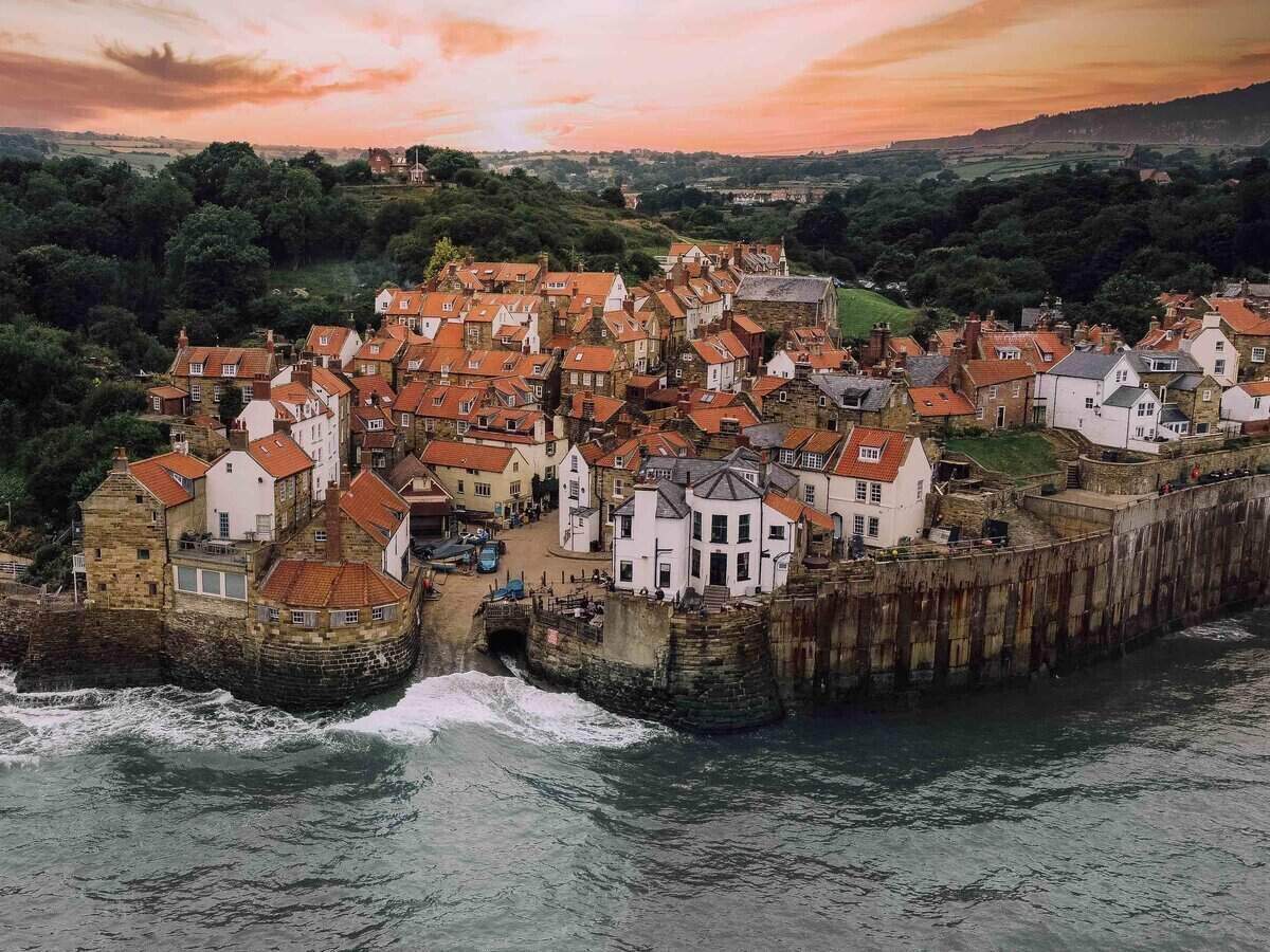 Robin Hood Bay Whitby