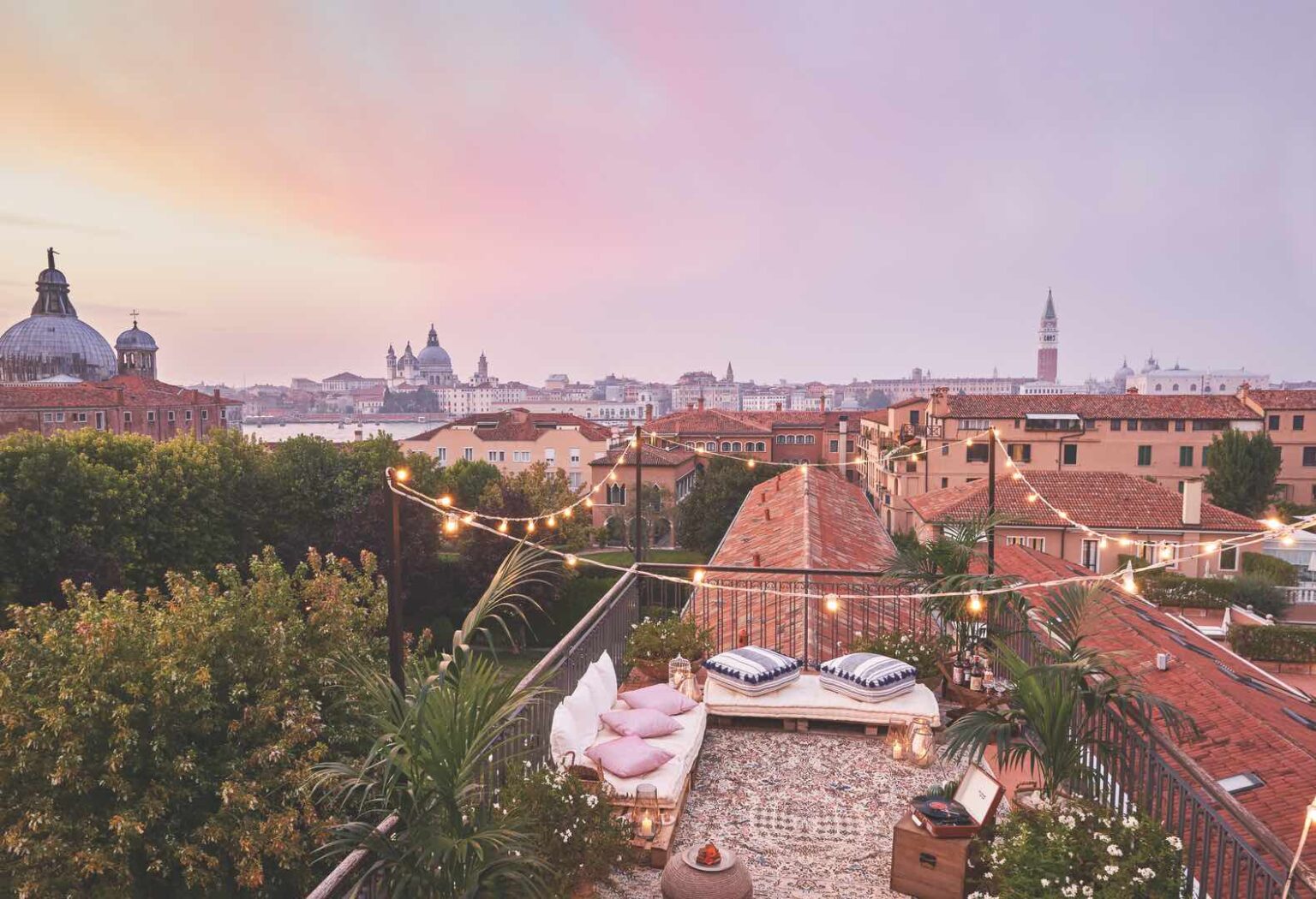 19 Best Luxury Hotels In Venice Italy 2023