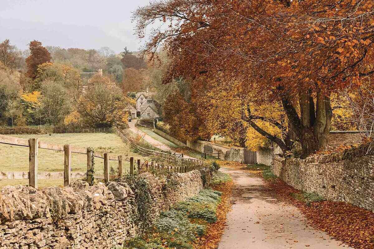 Bibury, The Cotswolds – Things To Do & Travel Guide (2024)